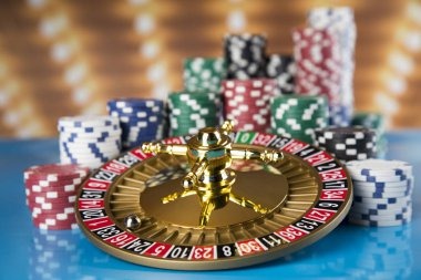 Payout table showing symbol values and bonus multipliers